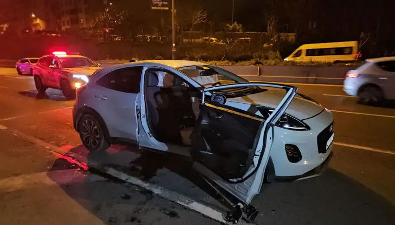 Bayrampaşa'da Zincirleme Kazada İki Can Kaybı, Dört Yaralı