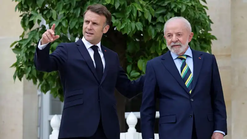 Macron: İsrail İçin Somut Önlemler Alıp Almayacağımıza Karar Vereceğiz