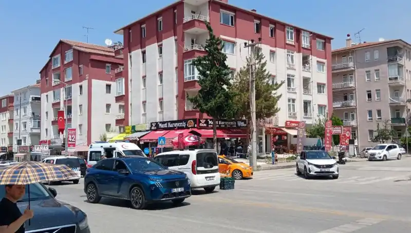 Taksi ile Otomobil Çarpıştı: Kazanın Ayrıntıları Ortaya Çıktı