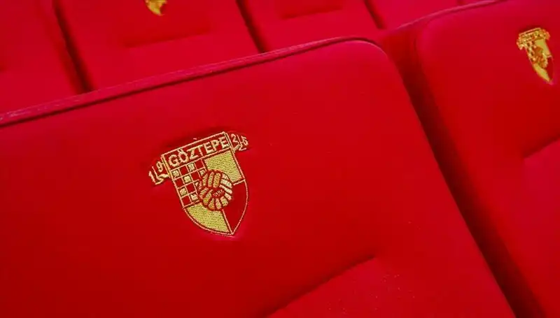Göztepe, Junior Olaitan ile Yeni Bir Başlangıç Yapıyor