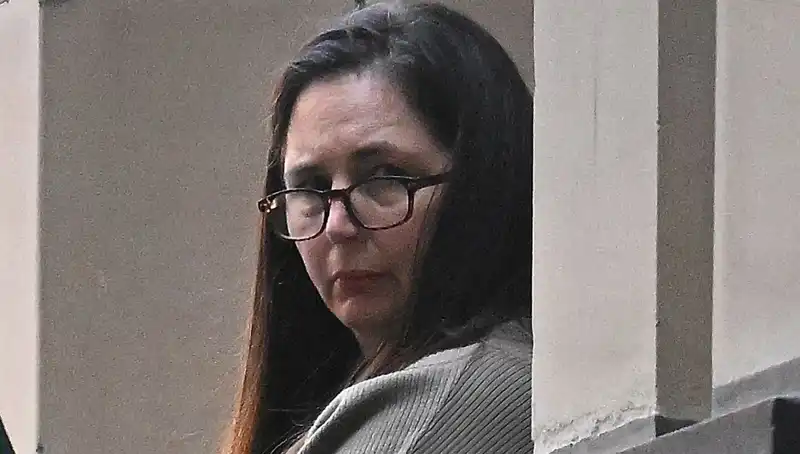 Zehirli Mantarların Gizemi: İnsanları Tehdit Eden Renkli Tabaklar