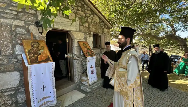 Bozcaada'da Geleneksel Aya Paraskevi Günü Ayini Coşkulu Bir Şekilde Kutlandı