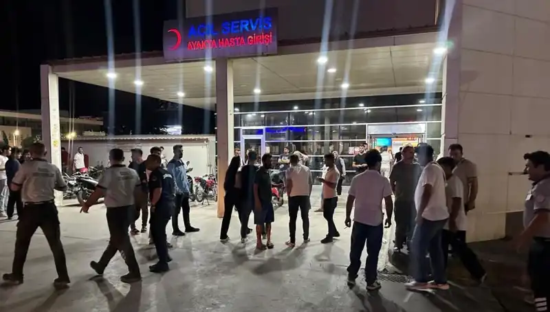 Acil Servis Önünde Tekme Tokat Kavga: Gözler Kadın Hastayı Aradı