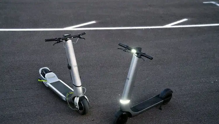 Elektrikli Scooter'da Devrim: Hız Rekoru Kıran Araç Trafikten Men Edildi!