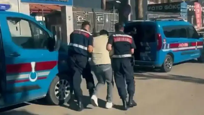10 İlde Suç Örgütlerine dev operasyon: 74 Gözaltı!