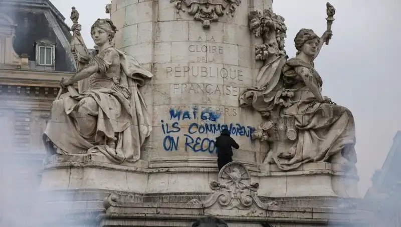 Paris Belediyesi, Grafiticilere Savaş Açtı: Sokak Sanatı Tehdit Altında!