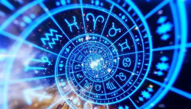 22 Mayıs 2025 Burç Yorumları: Aşk, Kariyer ve Sağlıkta Neler Bekliyor?